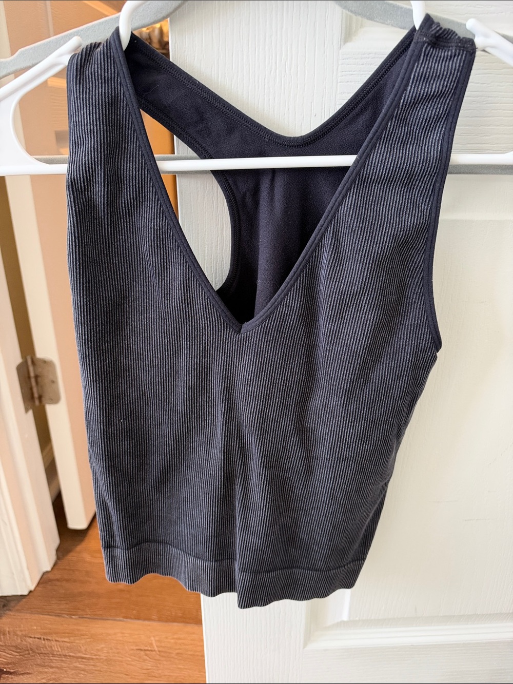 Ribbed V-Neck Tank Top - Black